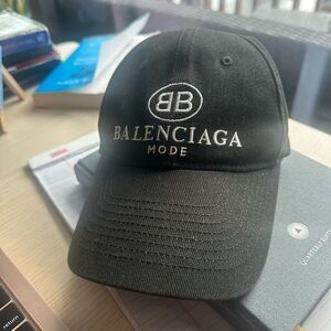 Balenciaga Black Cap